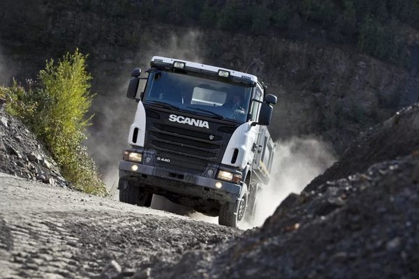 了解卡車的差速鎖嗎？操作時千萬別忽略