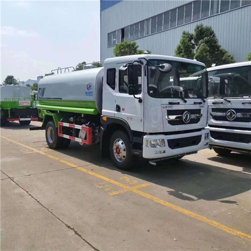 東風(fēng)D9國(guó)六灑水車(chē)圖片配置展示