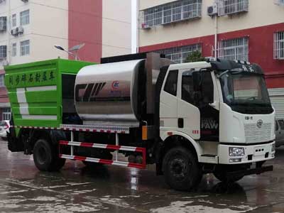 國六解放J6L同步碎石封層車推薦，可上北京市牌照