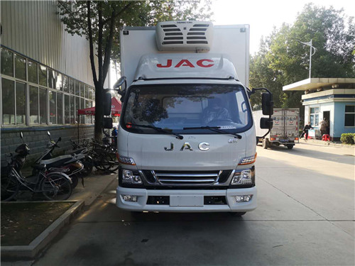 JAC駿鈴V6國六云內150馬力冷藏車圖片參數(shù)