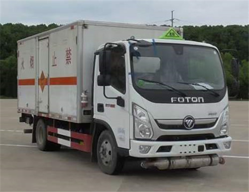 福田奧鈴速運(yùn)藍(lán)牌1類爆破器材運(yùn)輸車，可選擇液壓尾板