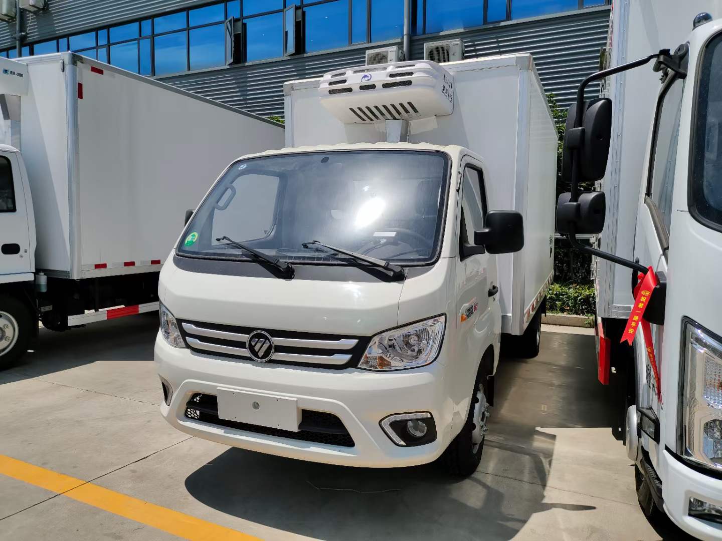 國六 福田祥菱M2冷藏車，現(xiàn)車一臺