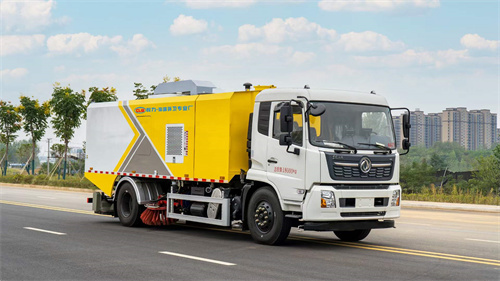 東風(fēng)天錦全新一代吸塵王(滾掃車(chē)）震撼上市 