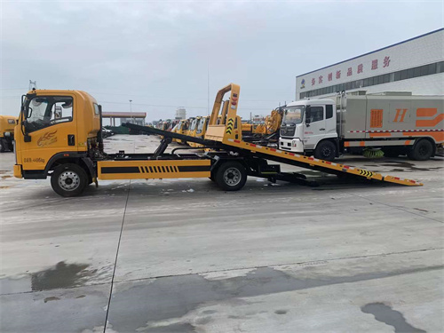 小豪曼3650軸距7噸板清障車不僅擁有出色的承載能力，還具有舒適性和安全性