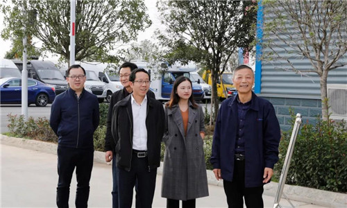 本期要聞：湖北省政府研究室黨組成員、副主任劉月純帶隊(duì)赴程力集團(tuán)調(diào)研指導(dǎo)工作