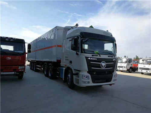 危險品9類雜項廂式半掛運(yùn)輸車 (6).jpg