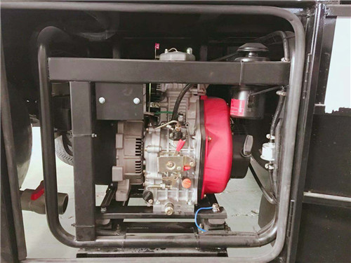 選裝部分:遙控及手動(dòng)系統(tǒng)和電力配備系統(tǒng): 選裝部分:遙控及手動(dòng)系統(tǒng)和電力配備系統(tǒng):