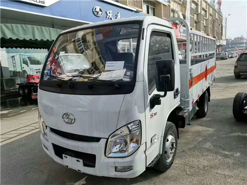 特大好消息 上汽躍進(jìn)國六氣瓶運(yùn)輸車北京環(huán)保已下發(fā)，可在北京上牌，暢行無阻！ (3).jpg