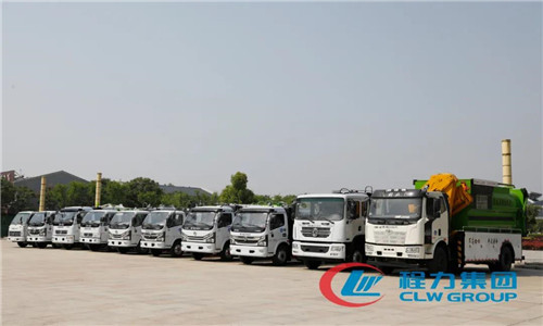  程力吊裝壓縮垃圾車專業(yè)廠，以科技創(chuàng)新為先導(dǎo)，吊裝壓縮垃圾車系列產(chǎn)品一舉成為網(wǎng)紅產(chǎn)品。