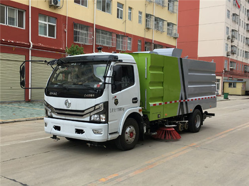 1596527904271917.jpg 國六東風(fēng)多利卡10噸洗掃車 (2).jpg