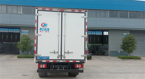 國六陜汽商用翼9 藍(lán)牌冷藏車 150馬力  國六陜汽商用翼9 藍(lán)牌冷藏車 150馬力