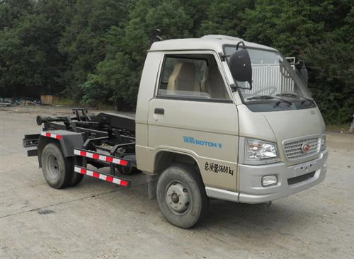 福田2-3噸車(chē)廂可卸式垃圾車(chē)