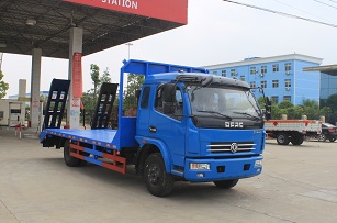 國(guó)五東風(fēng)凱普特平板運(yùn)輸車(chē)