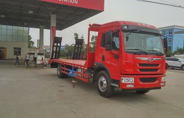 國(guó)五解放平板運(yùn)輸車(chē)