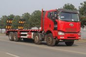 解放J6前四后八平板運(yùn)輸車(chē) 